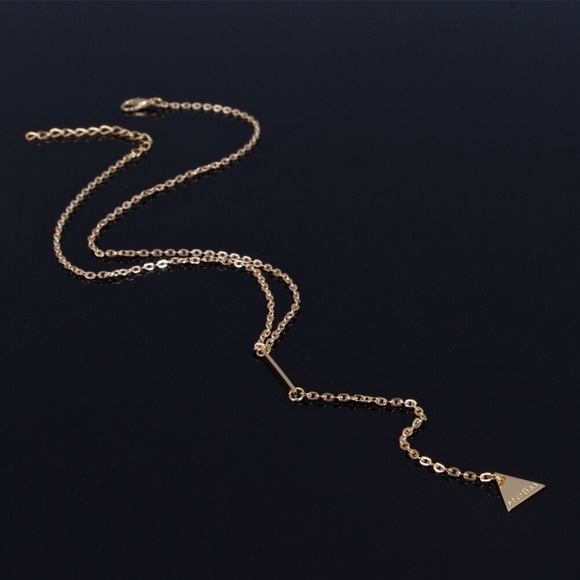 Minimalist Elegant Simple Necklaces - Picture 2 of 2